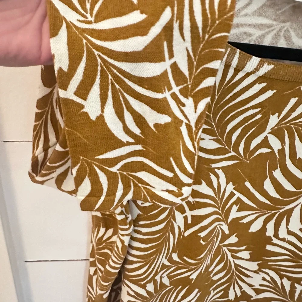 GARNETT HILL S Silk Organic cotton leaf butterscotch long sleeve crew neck tunic - Picture 7 of 13